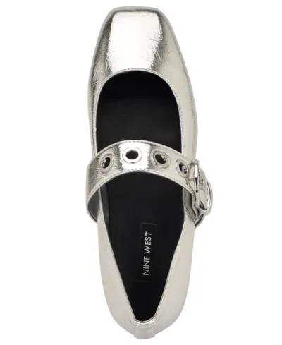 Nine West Kebba Mary Jane Flat In Silver