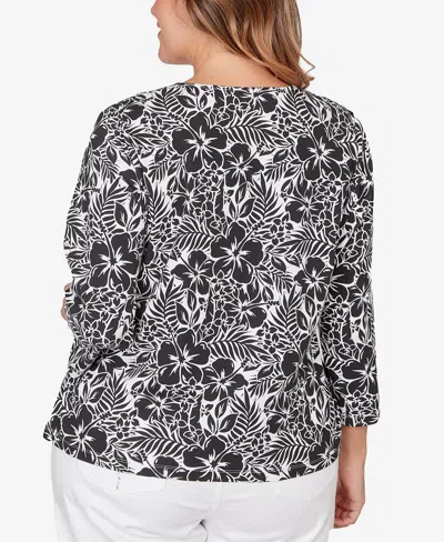 Hearts Of Palm Plus Size Printed Stretch Jersey V-neck Top In Black