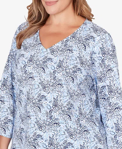 Hearts Of Palm Plus Size Printed Stretch Jersey V-neck Top In Blue