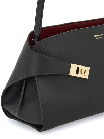 Ferragamo Hug Small Leather Tote In Black