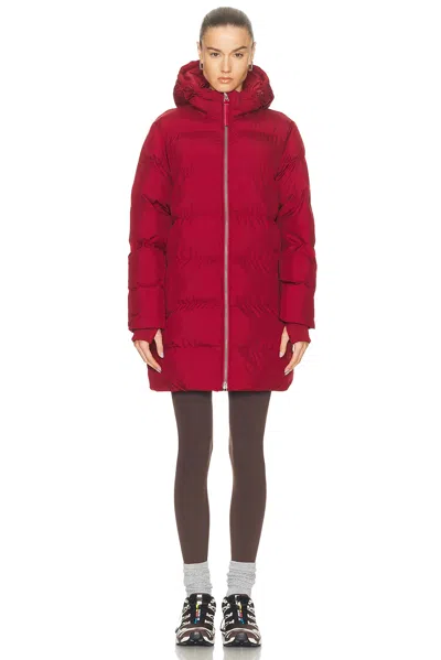 Beyond Yoga Warm Up Long Puffer Jacket In Red