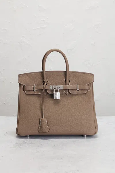 Pre-owned Hermes Togo Birkin 25 Handbag In Brown