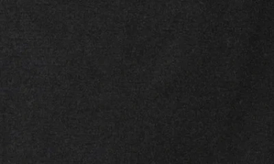 On 30-liter Speed Pack In Black