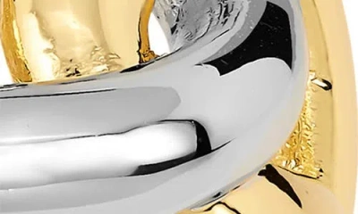 Athra Luxe Sculpted Link Ring In Gold