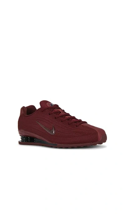 Nike Shox Z Sneakers In Burgundy