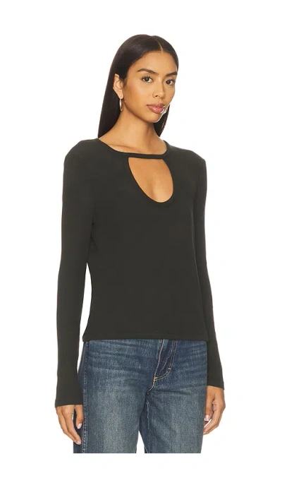 Bobi Front Keyhole Tee In Black