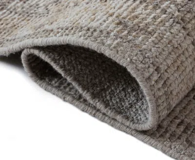 Obeetee Palace Whitley Rug Collection In Brown