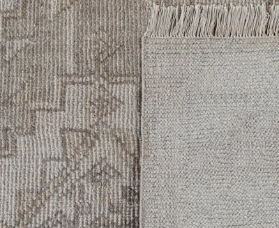 Obeetee Palace Whitley 7'9"x9'9" Area Rug In Brown