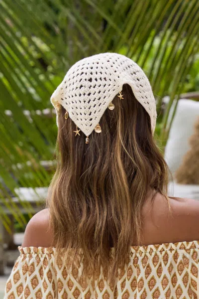 Cupshe Waves & Wonders Beige Scarf In Gray