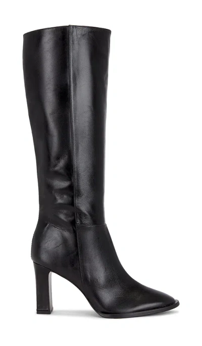 Lpa Elena Boot In Black