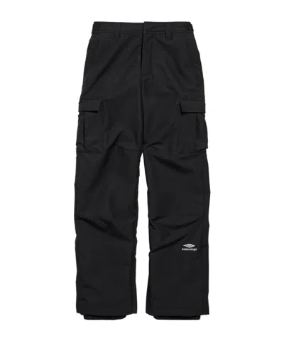 Balenciaga 3b Sports Icon Ski Cargo Casual Pants In Black