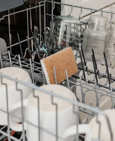 Full Circle 6-pc. In A Nutshell Walnut Scrubber Sponges In Brown