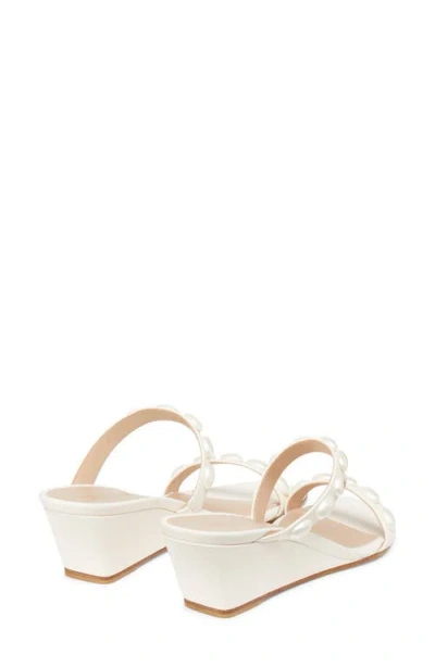 Stuart Weitzman Pearlita Leather Two-band Wedge Sandals In White