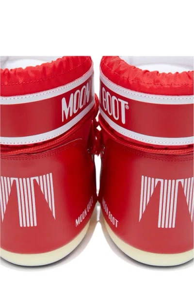 Moon Boot Round-toed Ankle Boots In Red