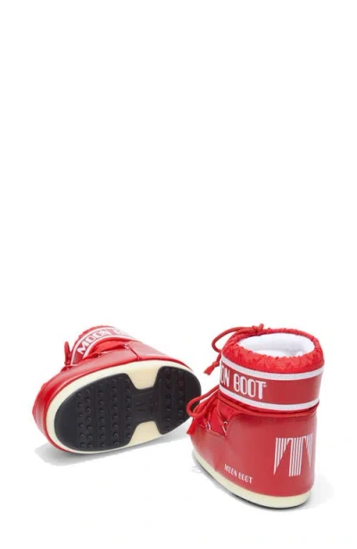 Moon Boot Round-toed Ankle Boots In Red