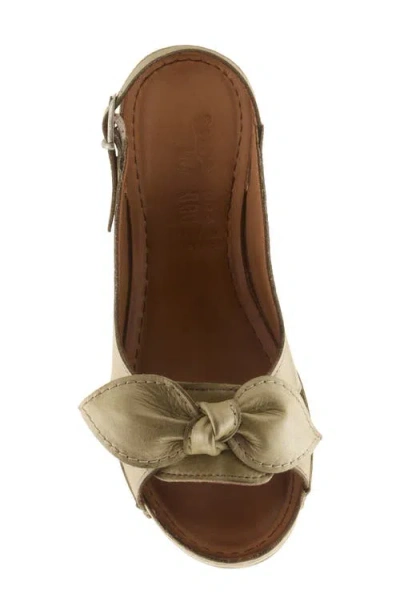 Spring Step Chassidy Wedge Sandal In Neutral