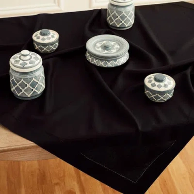 Solino Home Linen Table Throw In Black