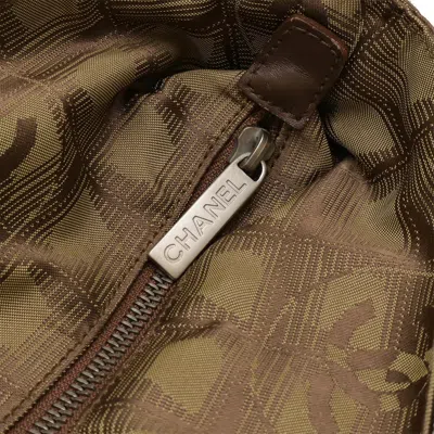 Pre-owned Chanel New Travel Line Khaki Jacquard Leather Shoulder Bag Tote Bag () In Brown