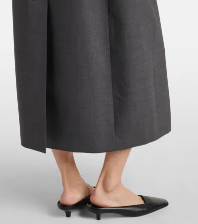 Rohe Róhe Double-breasted Virgin Wool Coat In Gray