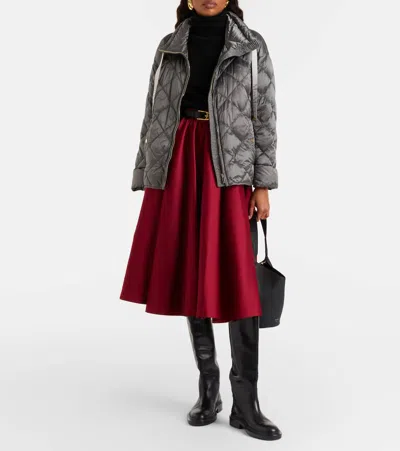 Max Mara The Cube Technical Puffer Jacket In Gray