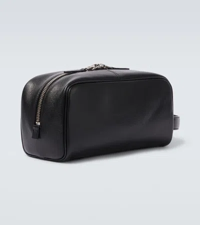 Tom Ford Logo Leather Toiletry Bag In Black