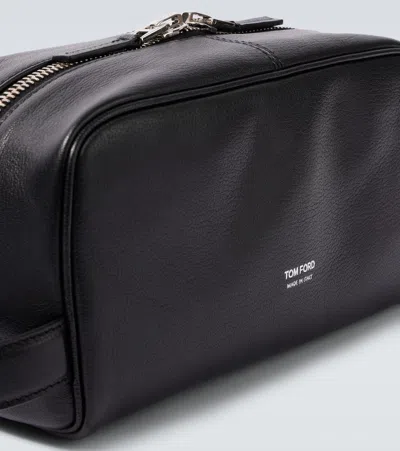 Tom Ford Logo Leather Toiletry Bag In Black