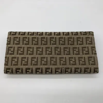 Pre-owned Fendi Beige Zucchino Leather Long Wallet (bi-fold) () In Sand