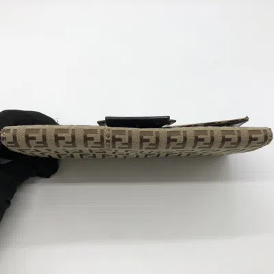 Pre-owned Fendi Beige Zucchino Leather Long Wallet (bi-fold) () In Sand