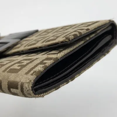 Pre-owned Fendi Beige Zucchino Leather Long Wallet (bi-fold) () In Sand