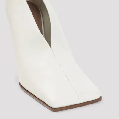 Alaïa Elegant 90mm Pumps In White