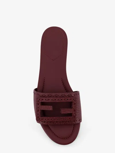 Fendi Women Low Leather Sandals With Embossed Ff Logo In Burgundy