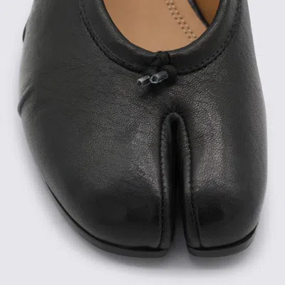 Maison Margiela Split-toe Leather Mules With Low Block Heel In Black