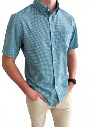 Mizzen + Main Leeward Short Sleeve Shirt In Pale Blue Clover In Blue