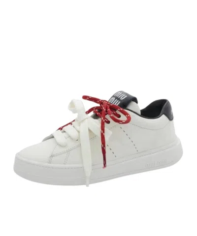Miu Miu Lace-up Low-top Casual Shoes In White