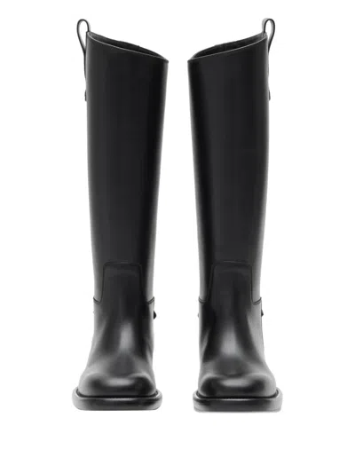 Burberry Cavalier Boots In Leather In Black