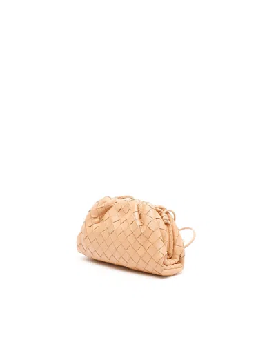 Bottega Veneta Pouch Intrecciato Leather Clutch In Beige