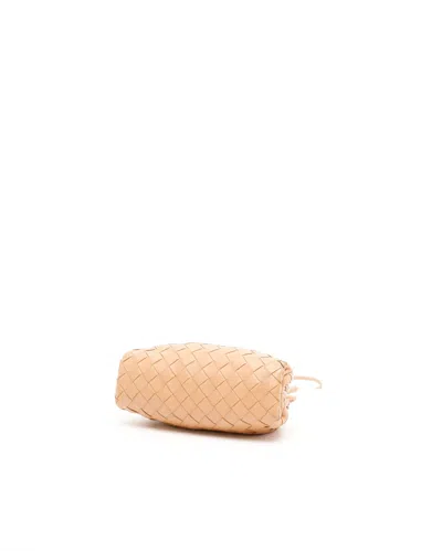 Bottega Veneta Pouch Intrecciato Leather Clutch In Beige