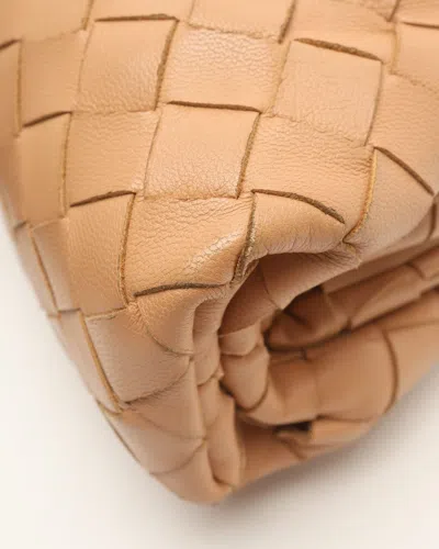 Bottega Veneta Pouch Intrecciato Leather Clutch In Beige