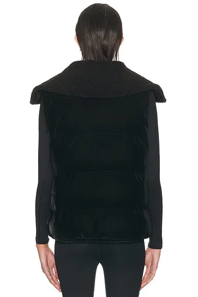 Varley Evie Puffer Vest In Black