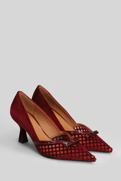 Isabel Ferranti Pumps In Red
