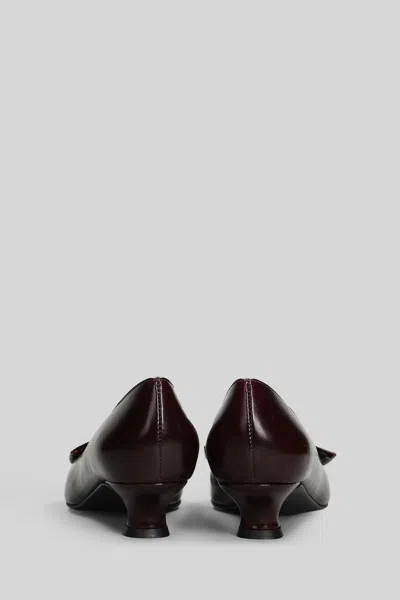 Isabel Ferranti Pumps In Red