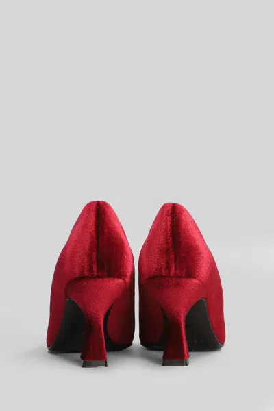Isabel Ferranti Buckle-detail Pumps In Red