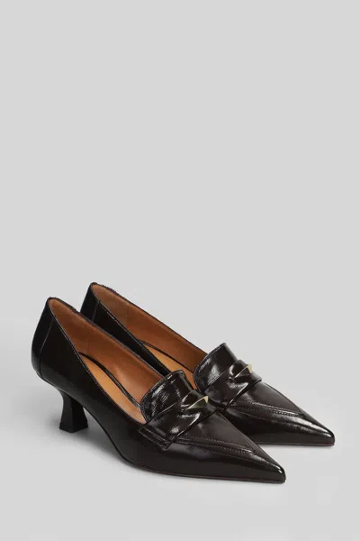 Isabel Ferranti Pumps In Brown