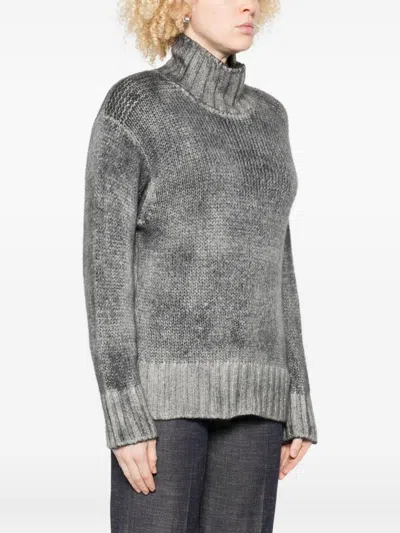 Avant Toi Cashmere Turtle-neck Jumper In Gray