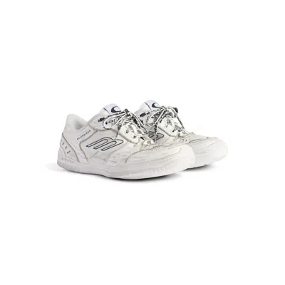 Balenciaga Women Hamptons Worn-out Leather Low-top Sneakers In Neutral