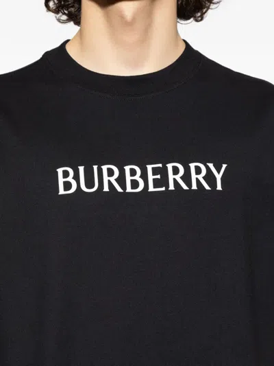 Burberry Men Black Crewneck T-shirt With Logo Lettering On The Front In Cotton Man