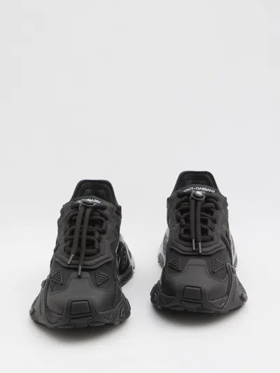 Dolce & Gabbana Logo Patch Panel Sneakers In Black
