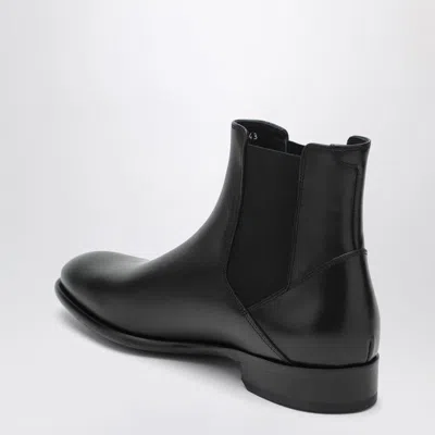 Doucal's Black Smooth Leather Ankle Boots In Black
