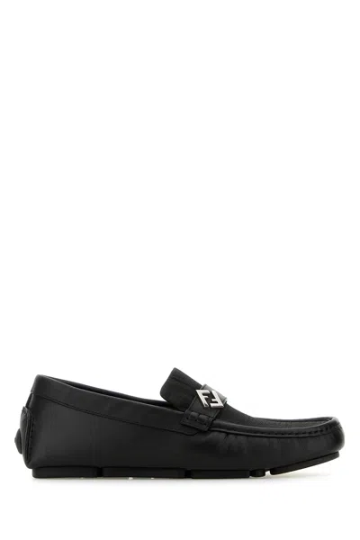Fendi Round Toe Textured Leather Loafers In Black