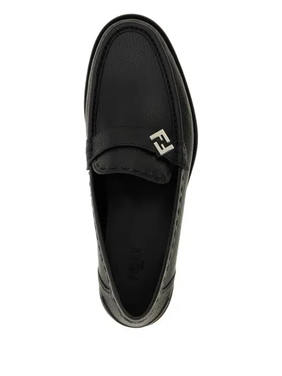 Fendi Round Toe Textured Leather Loafers In Black